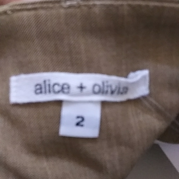 Alice + Olivia Pants. - Picture 7 of 11